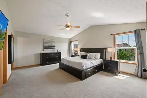 Bedroom - 4675 Lark Ct NE, Saint Michael, MN 55376 photo 2 of 5