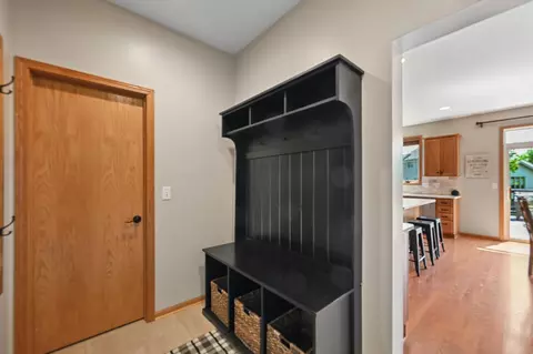 Entry Way - 4675 Lark Ct NE, Saint Michael, MN 55376 photo 3 of 7