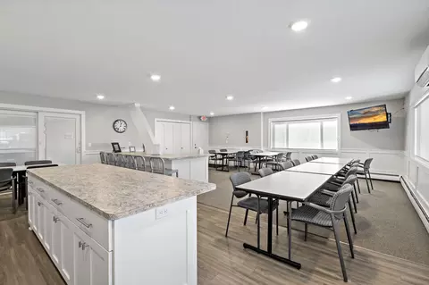 Dining - 5410 Three Points Blvd #411, Mound, MN 55364 photo 4 of 4
