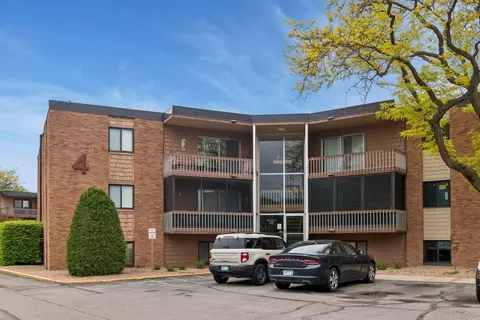 Exterior - 5410 Three Points Blvd #411, Mound, MN 55364 photo 7 of 10