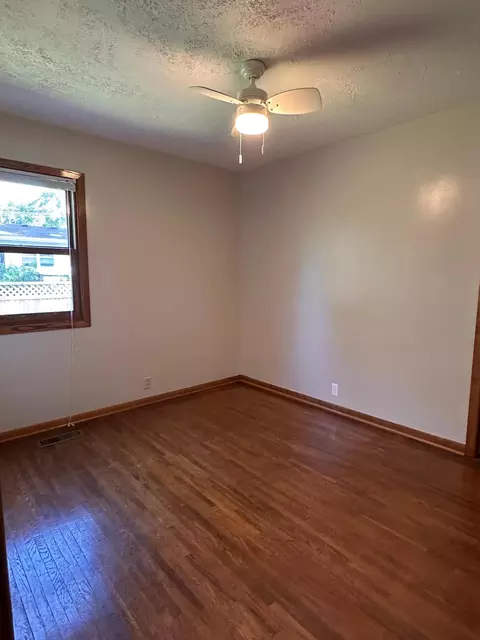 Bedroom - 1205 16th St SW, Willmar, MN 56201 photo 5 of 9