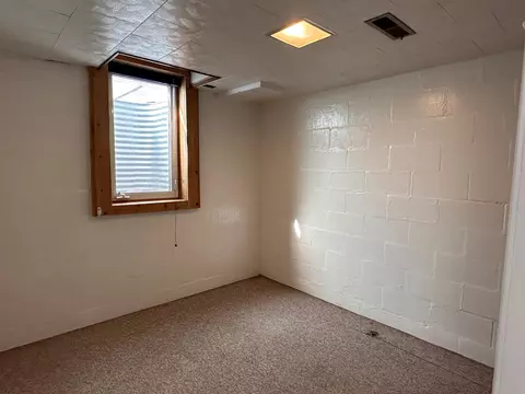 Bedroom - 1205 16th St SW, Willmar, MN 56201 photo 9 of 9