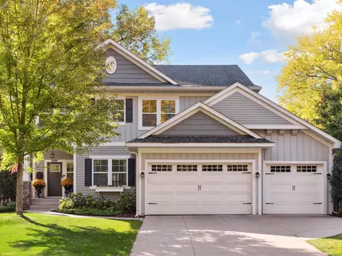 5209 W 48th St, Edina, MN 55436