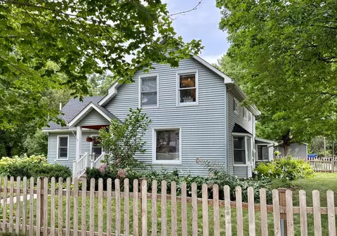 Exterior - 717 Winona St, Northfield, MN 55057 photo 3 of 19