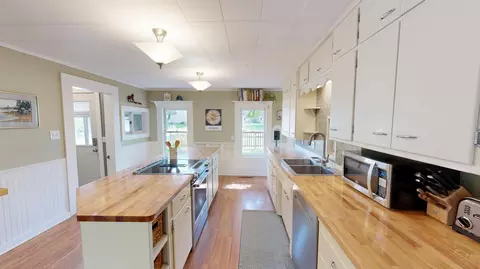 Kitchen - 717 Winona St, Northfield, MN 55057 photo 1 of 8