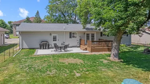 Exterior - 807 Hackberry Dr, Marshall, MN 56258 photo 8 of 11