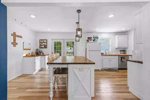 Kitchen - 807 Hackberry Dr, Marshall, MN 56258 photo 1 of 7