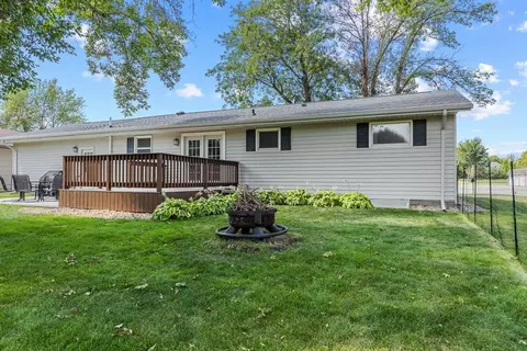Exterior - 807 Hackberry Dr, Marshall, MN 56258 photo 9 of 11