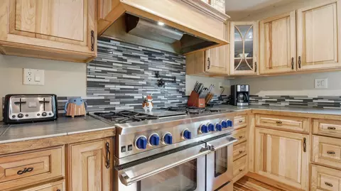 Kitchen - 2740 7th Ave, Chetek, WI 54728 photo 5 of 9