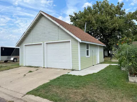 Other - 914 13th St, Windom, MN 56101 photo 6 of 9