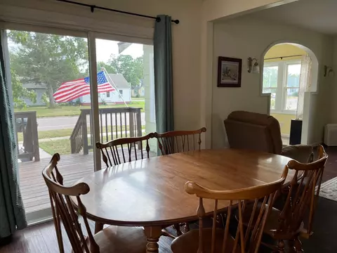 Dining - 914 13th St, Windom, MN 56101 photo 2 of 2