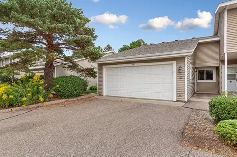 417 Whispering River Ln, Farmington, MN 55024
