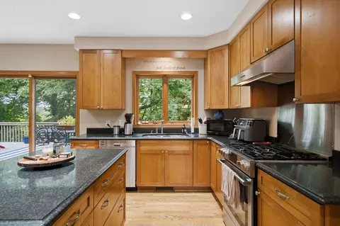Kitchen - 3760 Turtle Rd, Minnetrista, MN 55375 photo 3 of 6