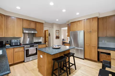 Kitchen - 3760 Turtle Rd, Minnetrista, MN 55375 photo 4 of 6