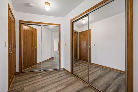 Entry Way - 2400 Interlachen Rd #119, Spring Park, MN 55384 photo 1 of 1