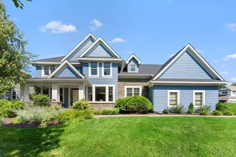 10930 Bentwater Ln, Woodbury, MN 55129