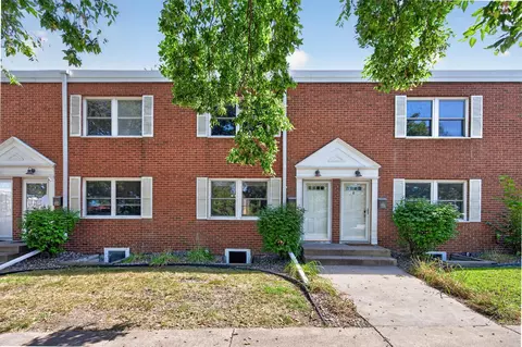 994 Cleveland Ave S, Saint Paul, MN 55116