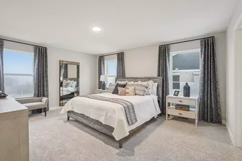 Bedroom - 2095 Kestrel Dr, Shakopee, MN 55379 photo 1 of 8