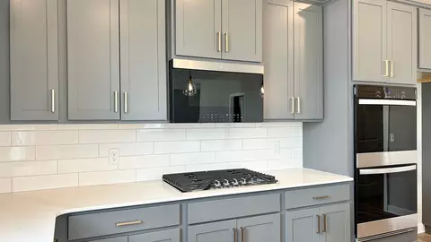 Kitchen - 2095 Kestrel Dr, Shakopee, MN 55379 photo 5 of 7
