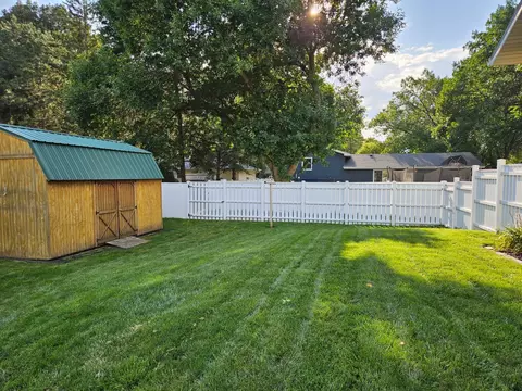 Exterior - 904 Willmar Ave SE, Willmar, MN 56201 photo 4 of 9