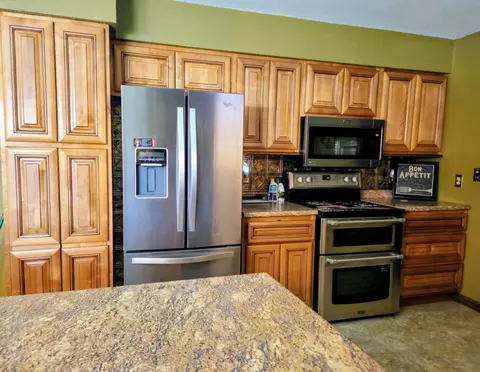 Kitchen - 904 Willmar Ave SE, Willmar, MN 56201 photo 2 of 3