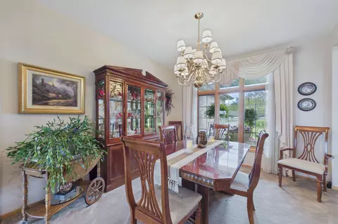 Dining - 9810 Bechtold Rd, Rogers, MN 55374 photo 1 of 1