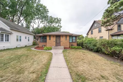 4037 Fremont Ave N, Minneapolis, MN 55412