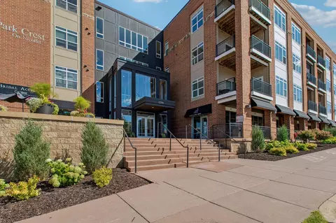 12501 Nicollet Ave #425, Burnsville, MN 55337