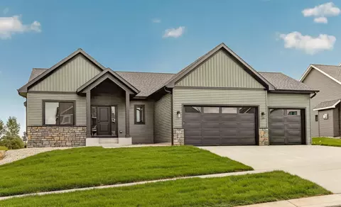 630 7th Ave NE, Byron, MN 55920