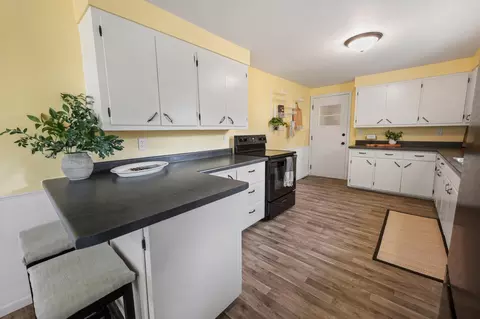 Kitchen - 3655 95th Ave SE, Saint Cloud, MN 56304 photo 1 of 3