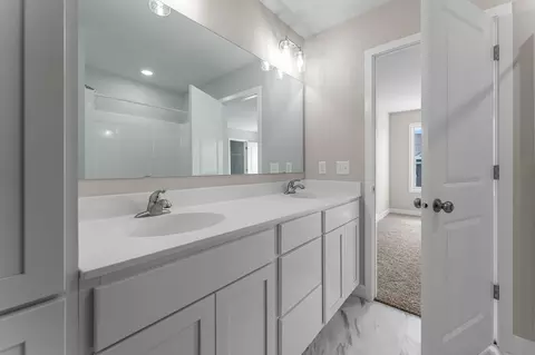 Bath - 2145 Violet Ln, Faribault, MN 55021 photo 3 of 6