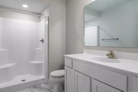 Bath - 2145 Violet Ln, Faribault, MN 55021 photo 6 of 6