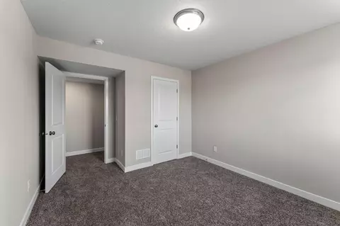 Bedroom - 2145 Violet Ln, Faribault, MN 55021 photo 17 of 18