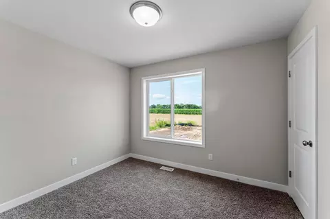Bedroom - 2145 Violet Ln, Faribault, MN 55021 photo 11 of 18