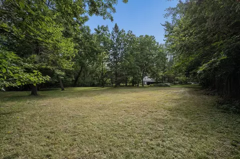 Exterior - 26750 Smithtown Rd, Excelsior, MN 55331 photo 17 of 22