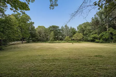 Exterior - 26750 Smithtown Rd, Excelsior, MN 55331 photo 3 of 22