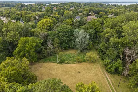 View/Area - 26750 Smithtown Rd, Excelsior, MN 55331 photo 4 of 12