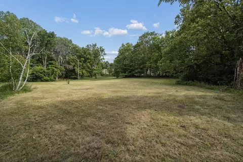Exterior - 26750 Smithtown Rd, Excelsior, MN 55331 photo 5 of 22