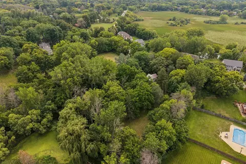 View/Area - 26750 Smithtown Rd, Excelsior, MN 55331 photo 9 of 12