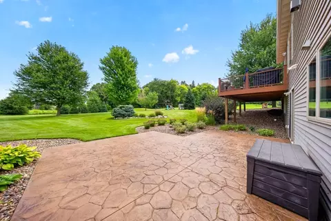 Exterior - 1442 30th St NW, Austin, MN 55912 photo 6 of 16