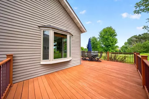 Exterior - 1442 30th St NW, Austin, MN 55912 photo 9 of 16