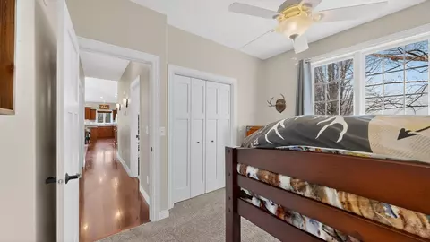 Entry Way - 1442 30th St NW, Austin, MN 55912 photo 2 of 4