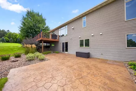 Exterior - 1442 30th St NW, Austin, MN 55912 photo 7 of 16