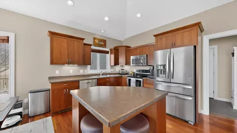 Kitchen - 1442 30th St NW, Austin, MN 55912 photo 1 of 3