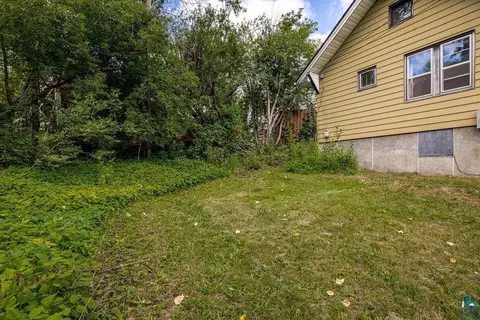 Exterior - 421 N 11th Ave W, Duluth, MN 55806 photo 4 of 4