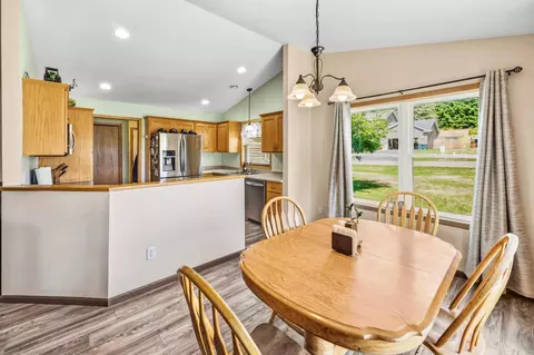 Dining - 141 Boulder Pl, Randall, MN 56475 photo 2 of 2