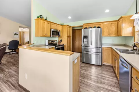 Kitchen - 141 Boulder Pl, Randall, MN 56475 photo 2 of 5