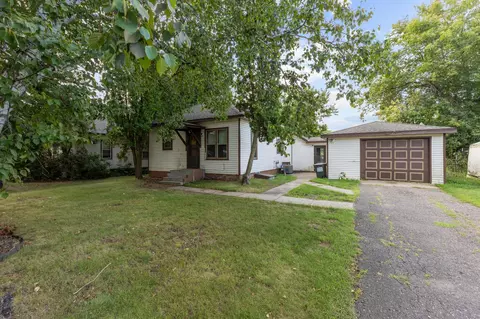 1106 Pine St, Crosby, MN 56441