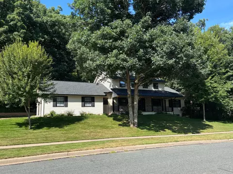 2978 W Princeton Ave, Eau Claire, WI 54703