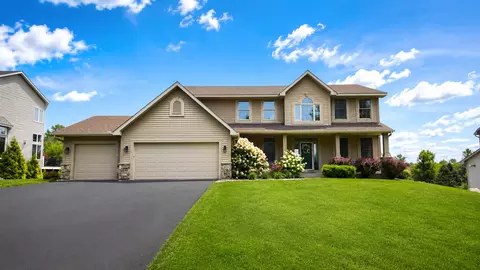 18344 Lake Forest Dr, Lakeville, MN 55044